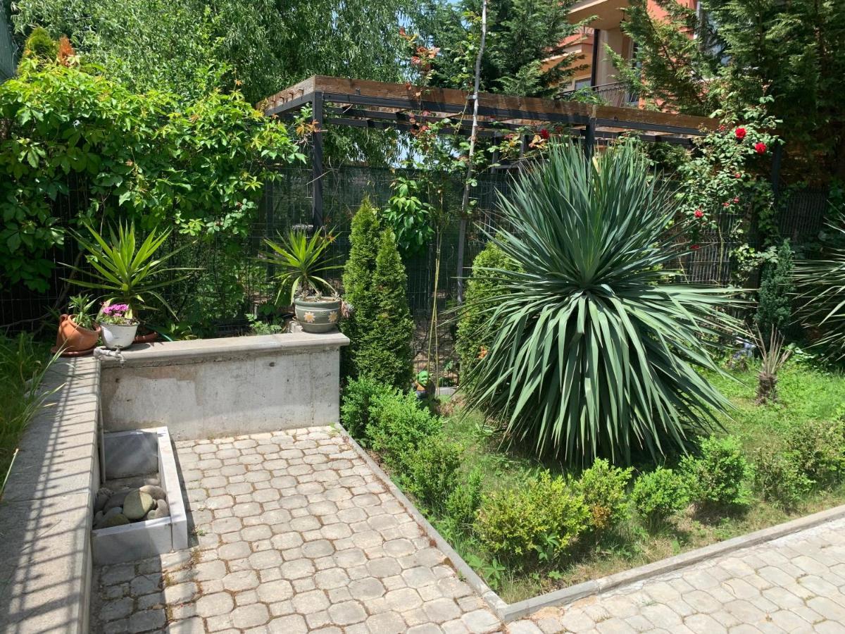 Oasis By The Sea Apartment Primorsko Exterior foto