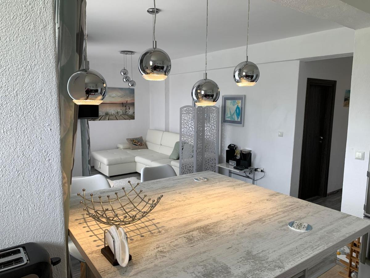 Oasis By The Sea Apartment Primorsko Exterior foto